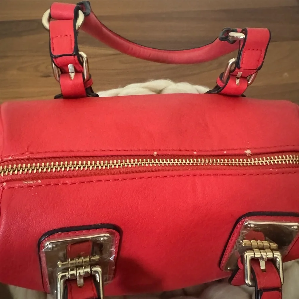 Elegant Red Women's Handbag